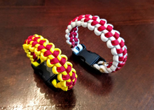 Load image into Gallery viewer, Baseball and Softball Themed Paracord Bracelets